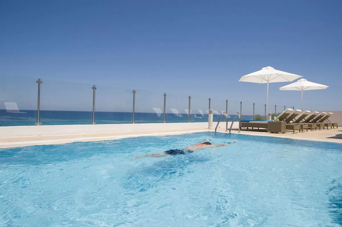 Louis Hotels - Althea Kalamies Luxury Villas - Piscine