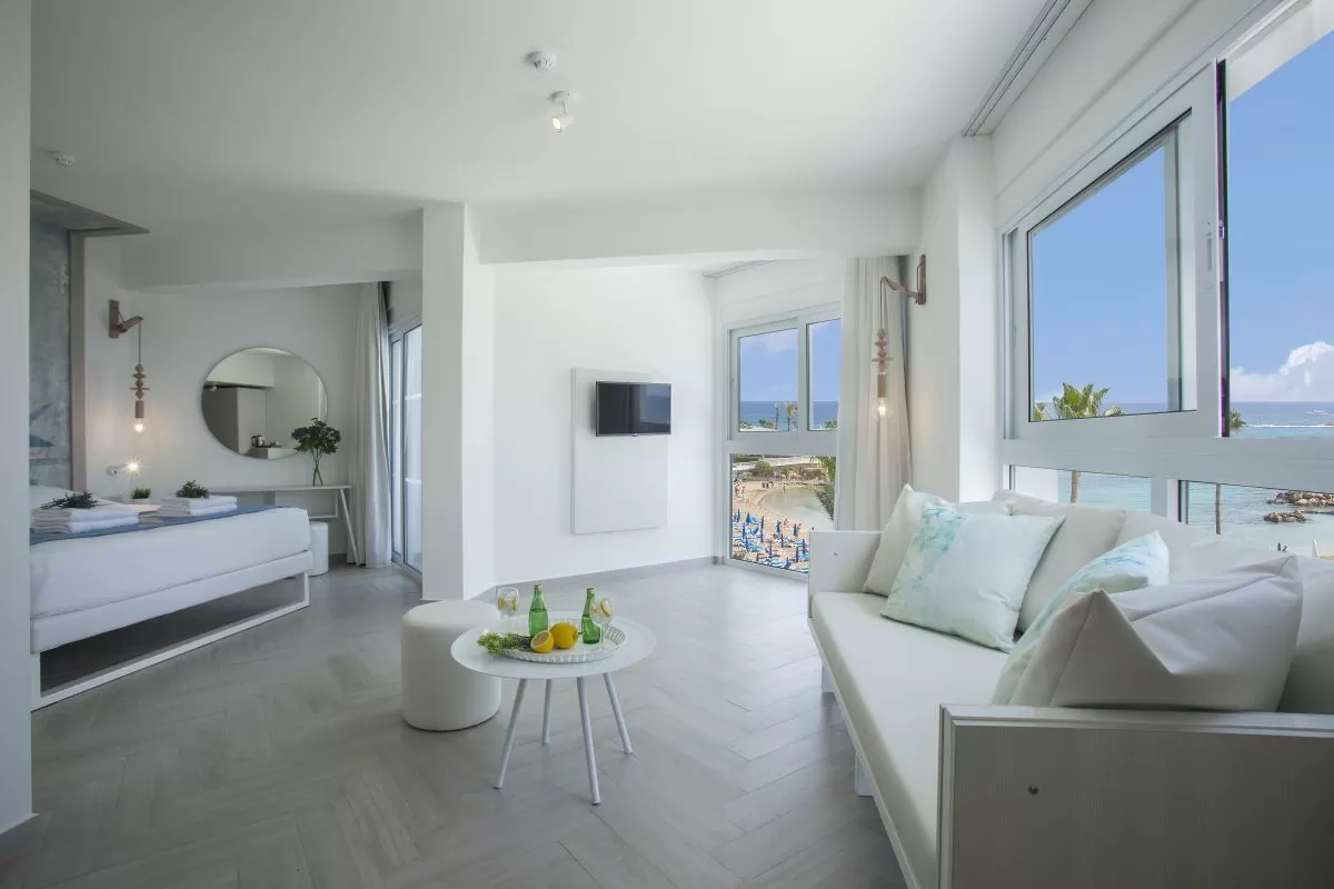 Louis Hotels - Louis Infinity Blu **** LUX - Zimmer mit Aussicht