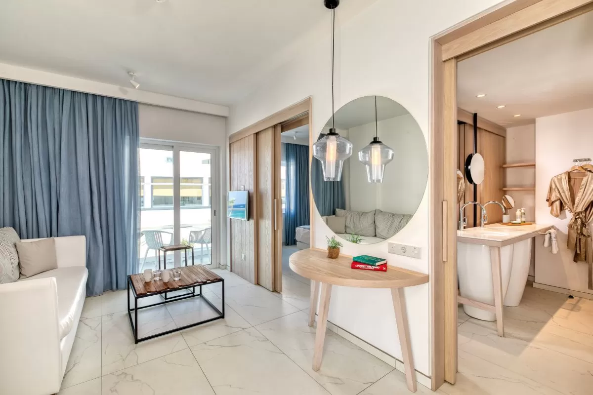 Louis Hotels - The King Jason Protaras **** LUX - &Epsilon;&sigma;&omega;&tau;&epsilon;&rho;&iota;&kappa;ό